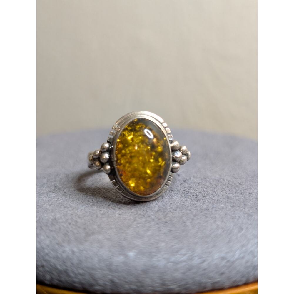 925 Sterling Silver Amber(UV TSTD) Signed RB Sterling Ring Size 7/4.02g
